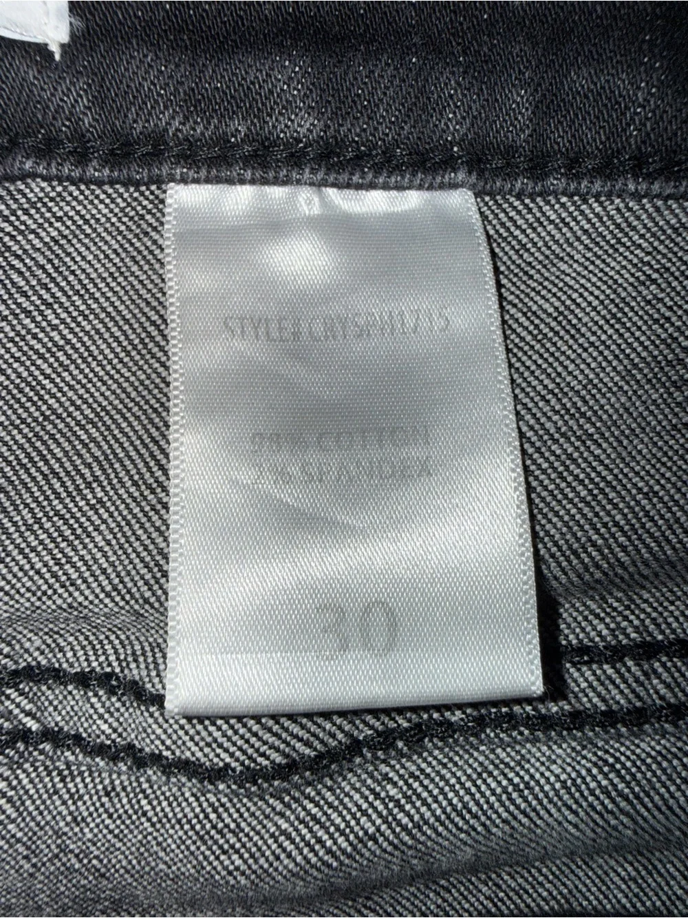 Men's Distressed Black Paint-Splash Skinny Jeans